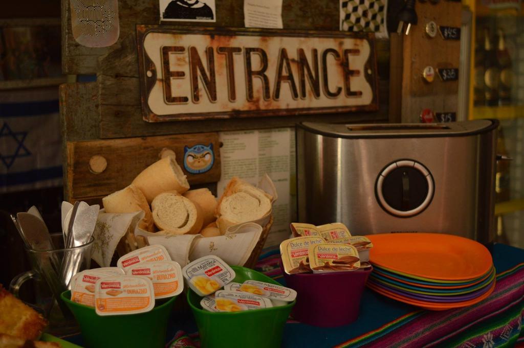 La Lechuza Hostel Rosario Eksteriør billede